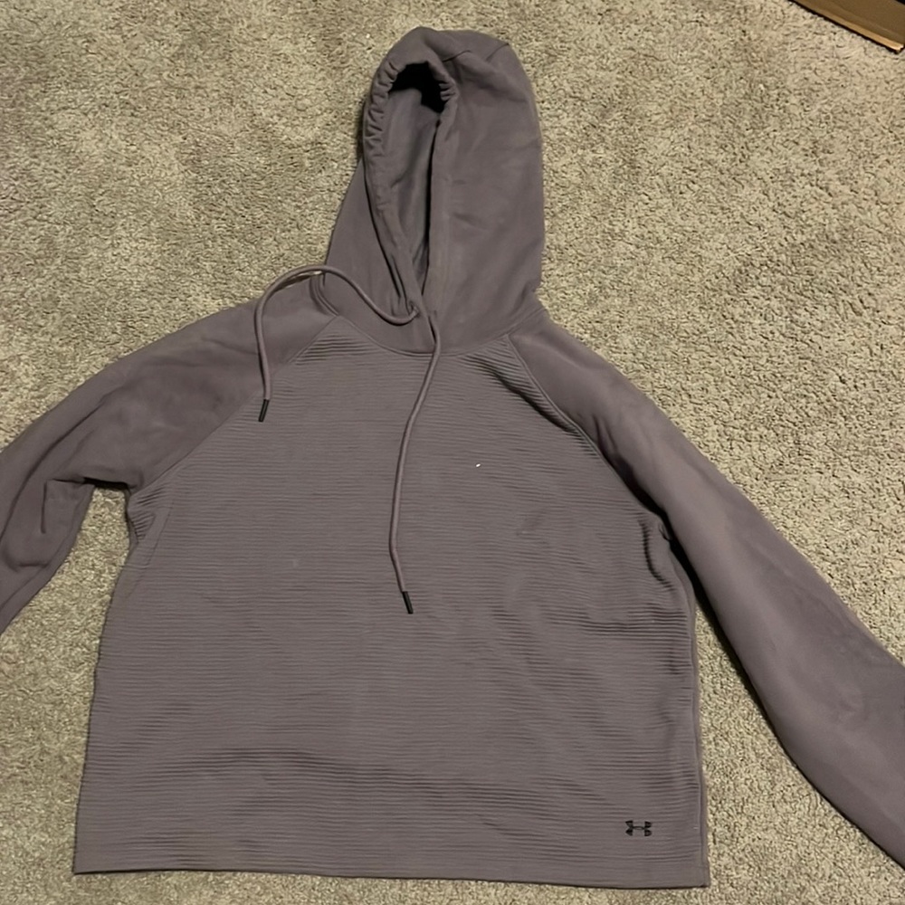 Under armour cropped sweatshirt